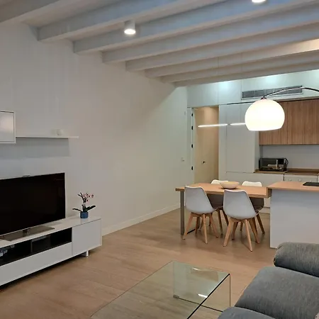 Apartament Juan Diaz De Solis Sewilla
